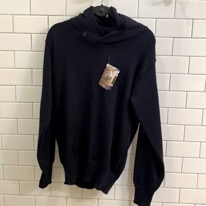 Brand new premium wool sweater in navy blue.
